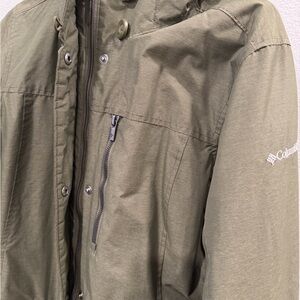 Columbia Women’s Thermal Coil Olive Jacket